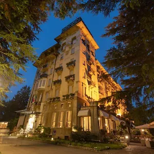 Palace Grand Hotel